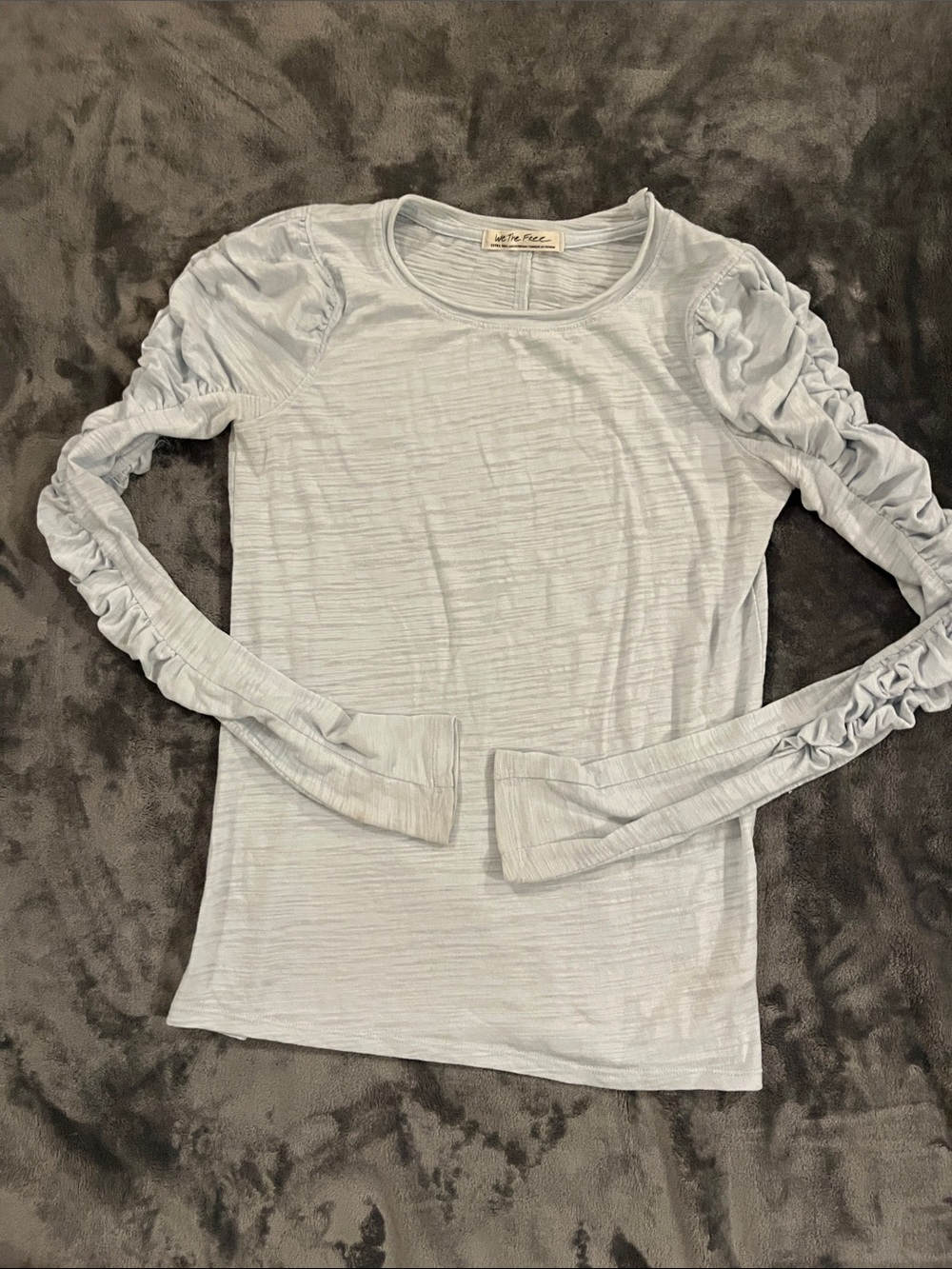 We The Free Light Blue Ruched-Sleeve Long Sleeve Tee